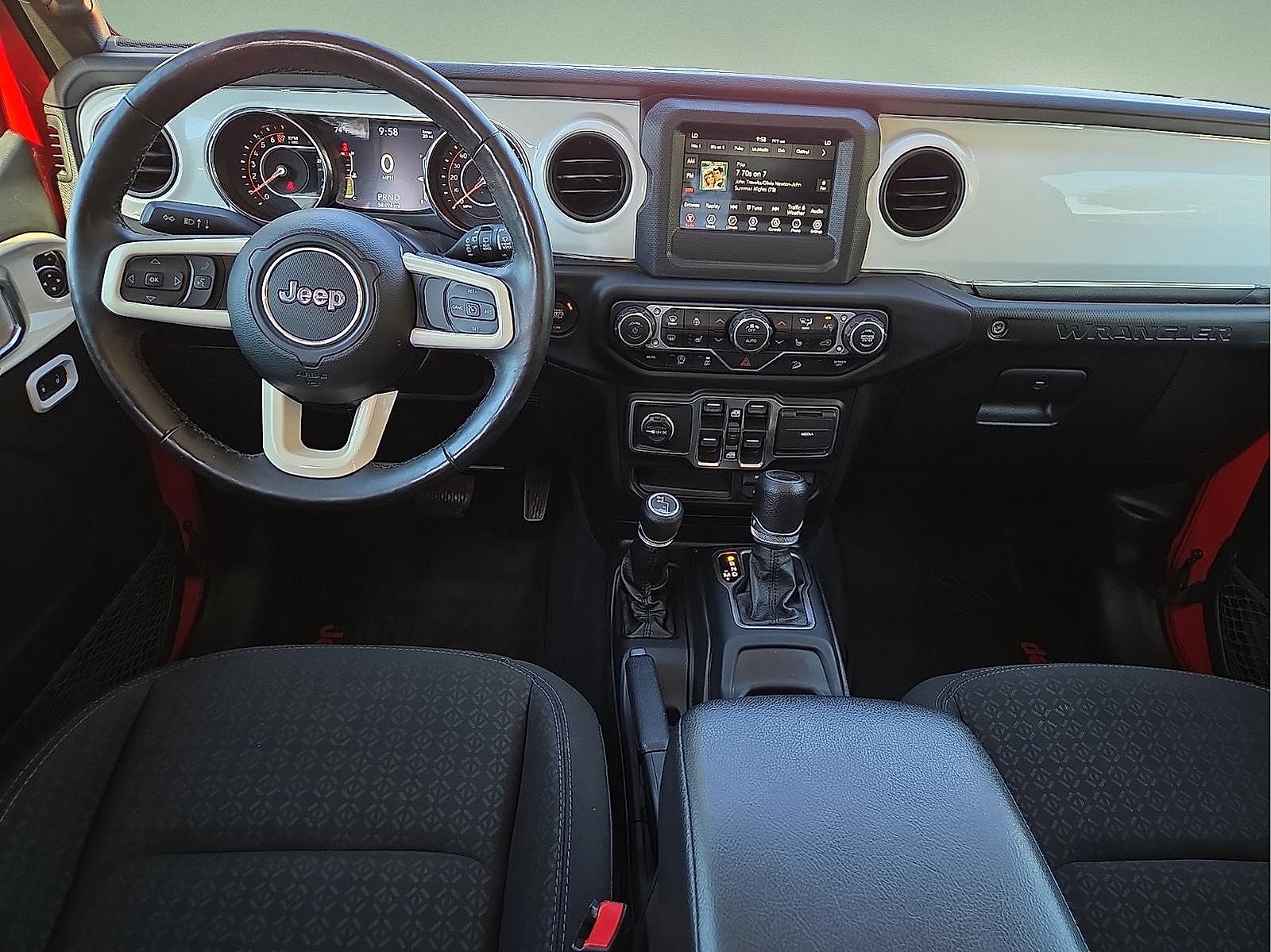 Used 2021 Jeep Wrangler Unlimited Sport AWD/4WD image 11
