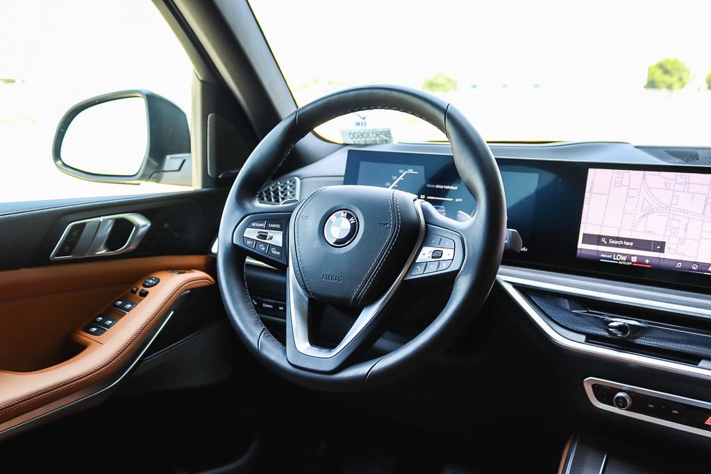 Used 2026 BMW X5 sDrive40i w/ Premium Package RWD image 16