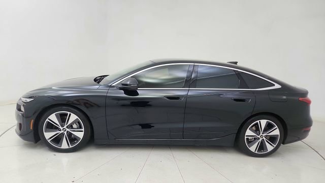 Used 2025 Audi A6 e-tron Prestige w/ Black Warm Weather Package image 3