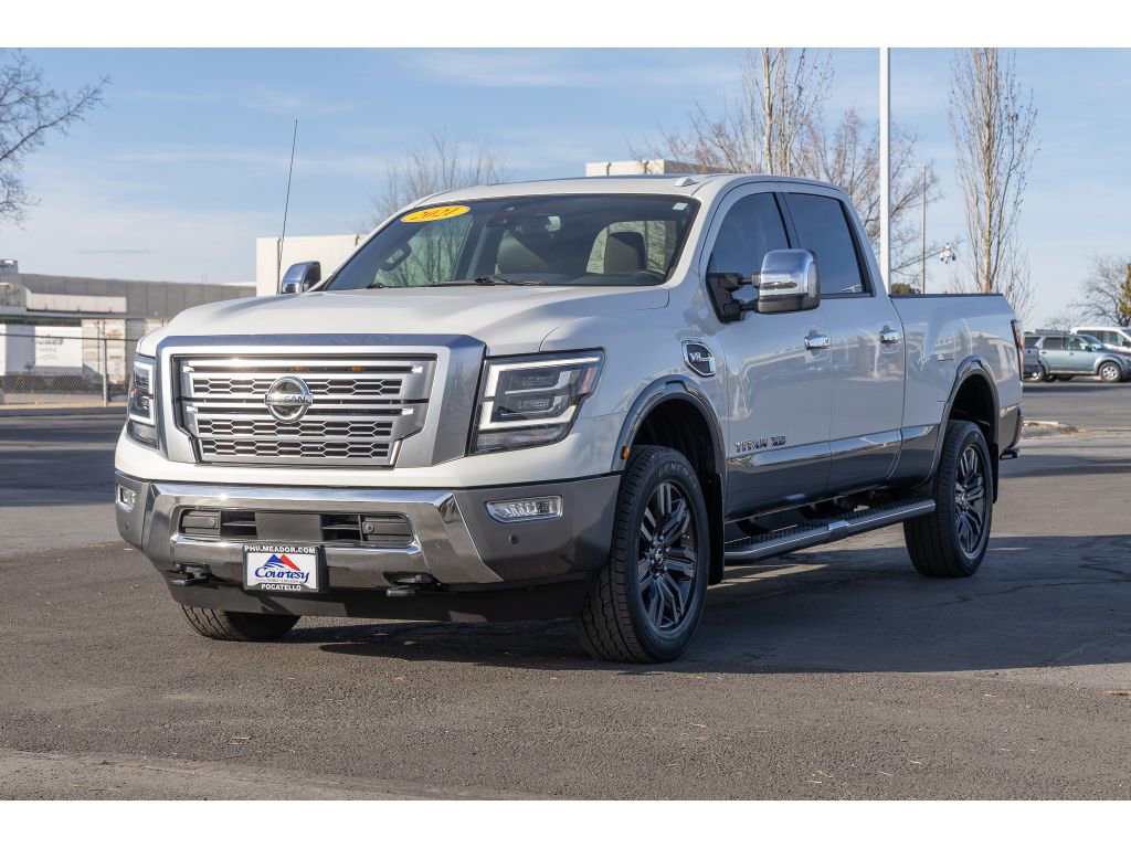 Used 2021 Nissan Titan Platinum Reserve w/ Moonroof Package image 7