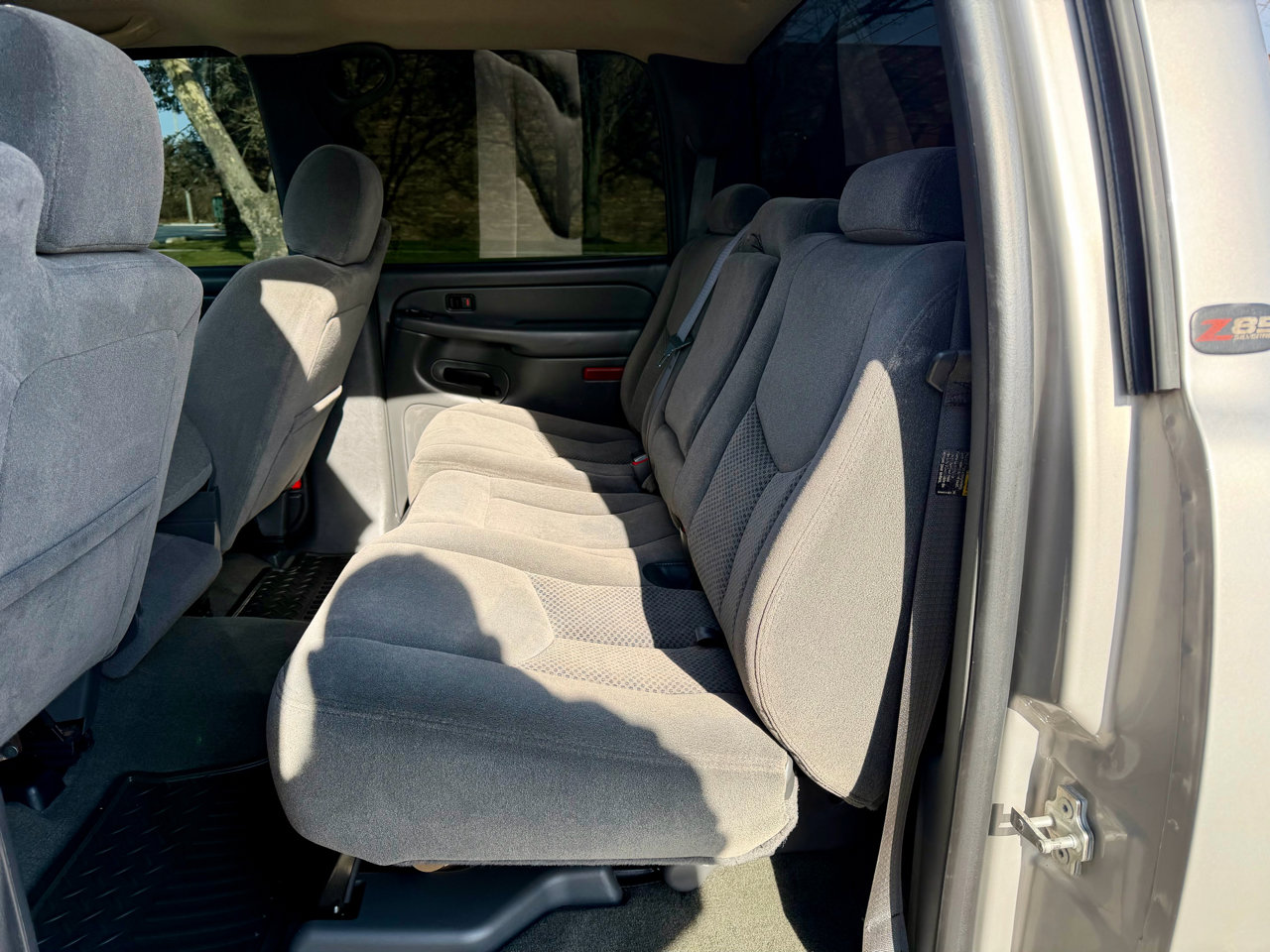 Used 2007 Chevrolet Silverado 1500 LT w/ Crew Cab Value Package image 30