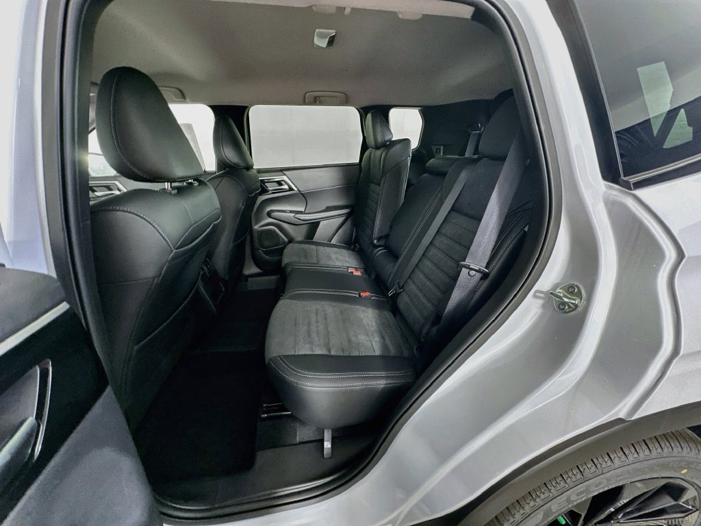 New 2026 Nissan Rogue SL AWD/4WD image 32