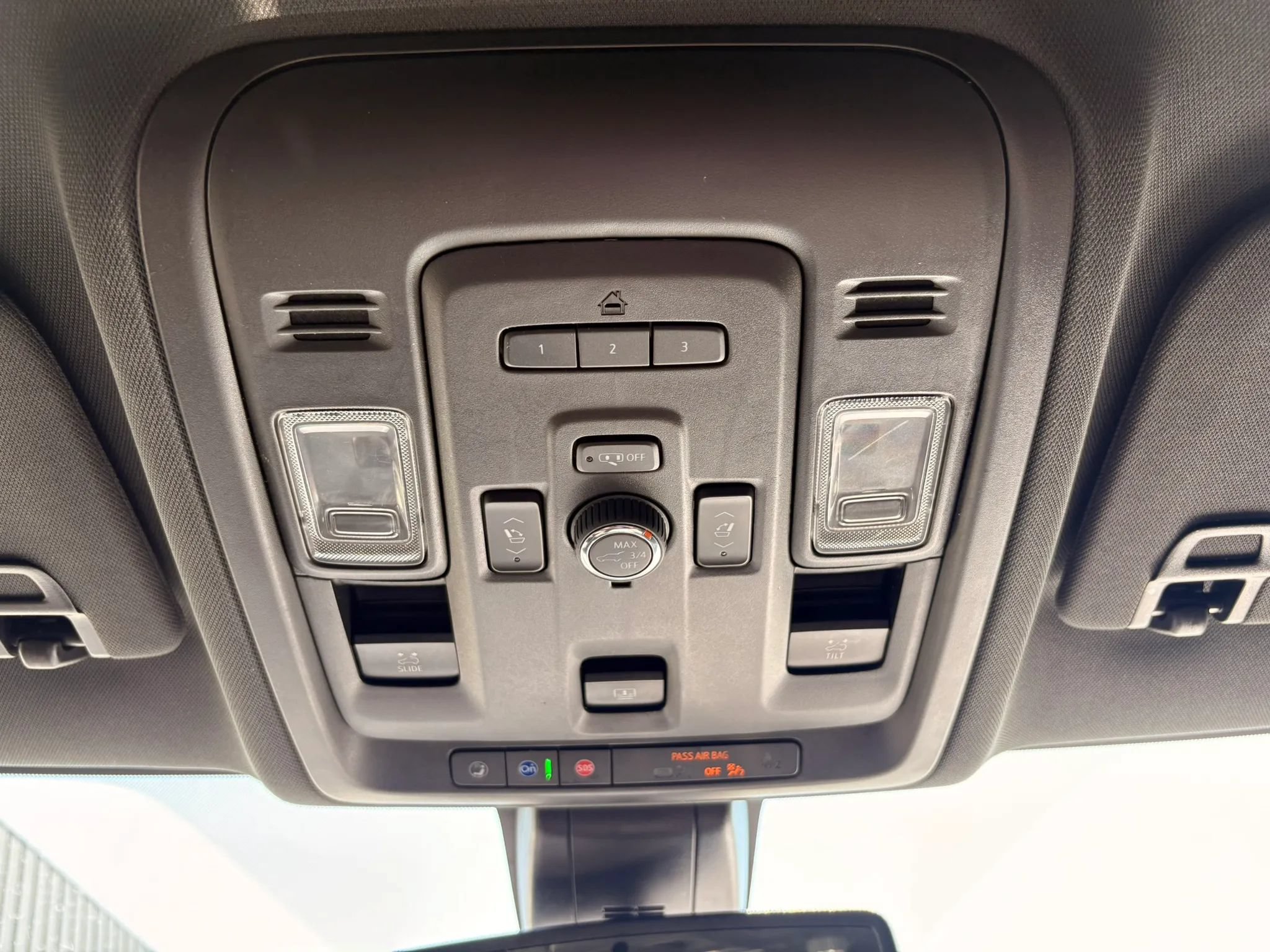 Used 2021 GMC Yukon AT4 w/ Rear Media and Nav Package AWD/4WD image 25