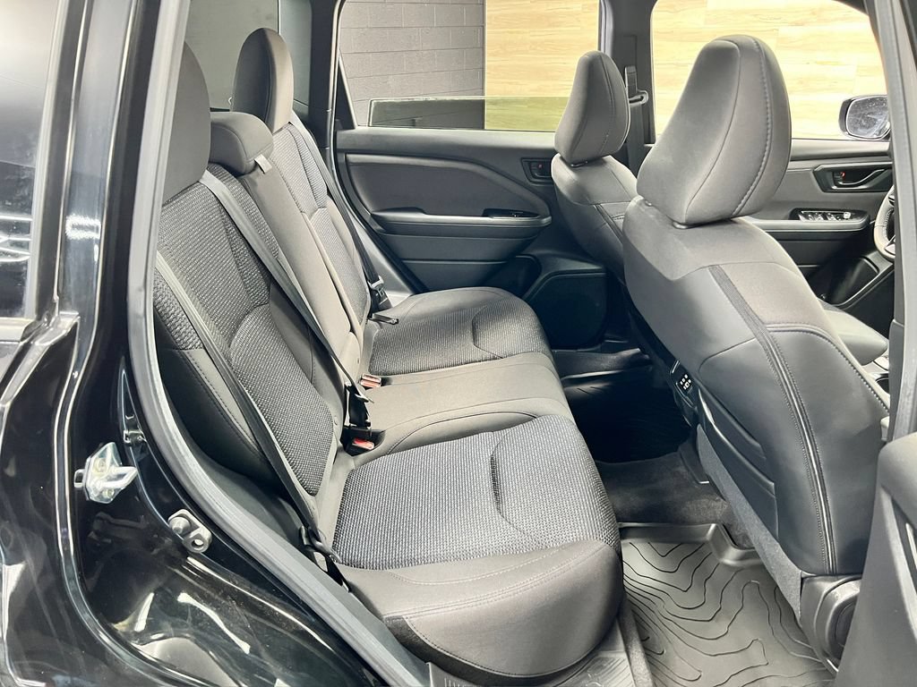 Used 2026 Subaru Forester Premium AWD/4WD image 16