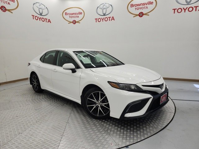 Used 2024 Toyota Camry SE