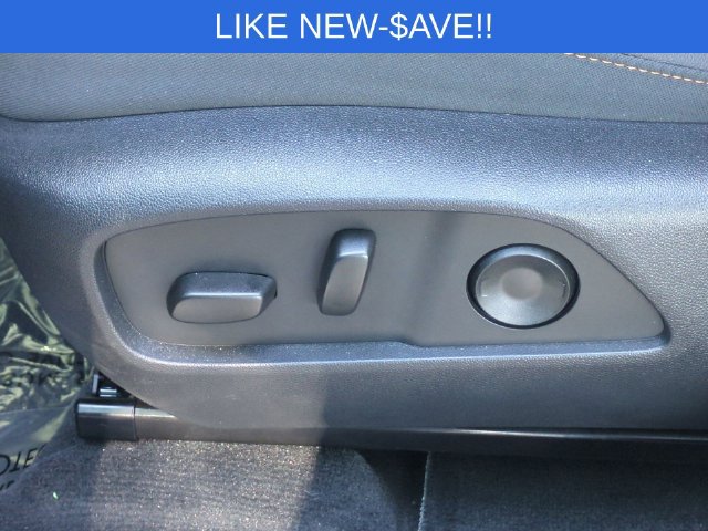 Used 2026 Chevrolet Equinox ACTIV w/ Convenience Package III AWD/4WD image 17