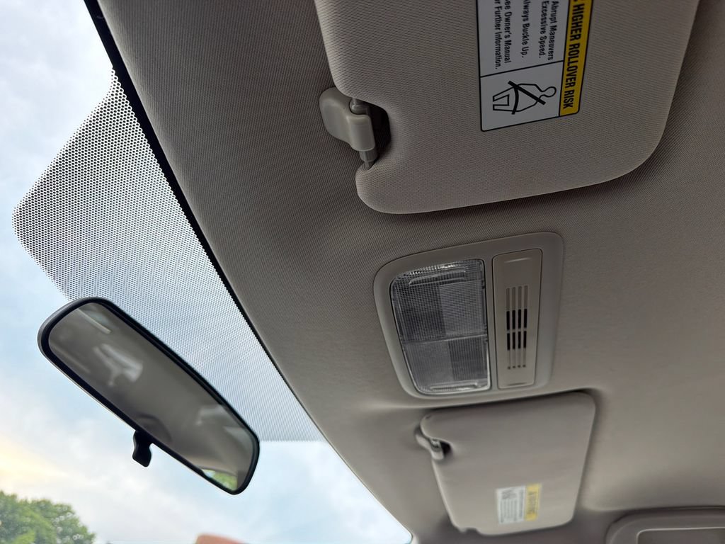 Used 2017 Honda HR-V LX image 28