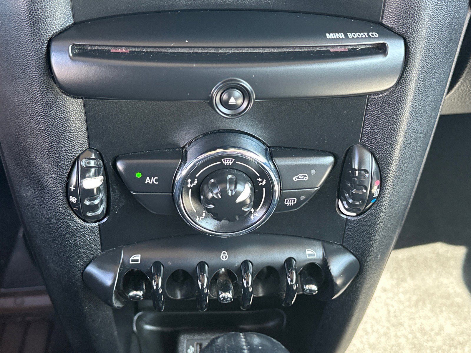 Used 2013 MINI Cooper Hardtop image 13