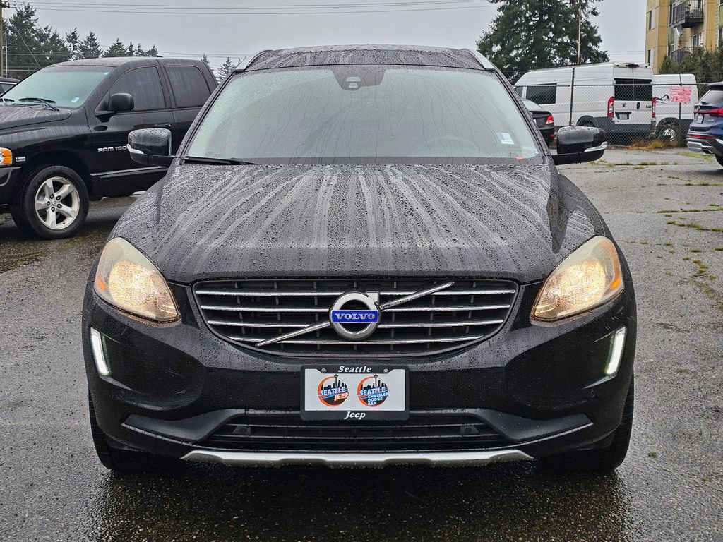 Used 2015 Volvo XC60 T5 Premier w/ Proximity Package image 3