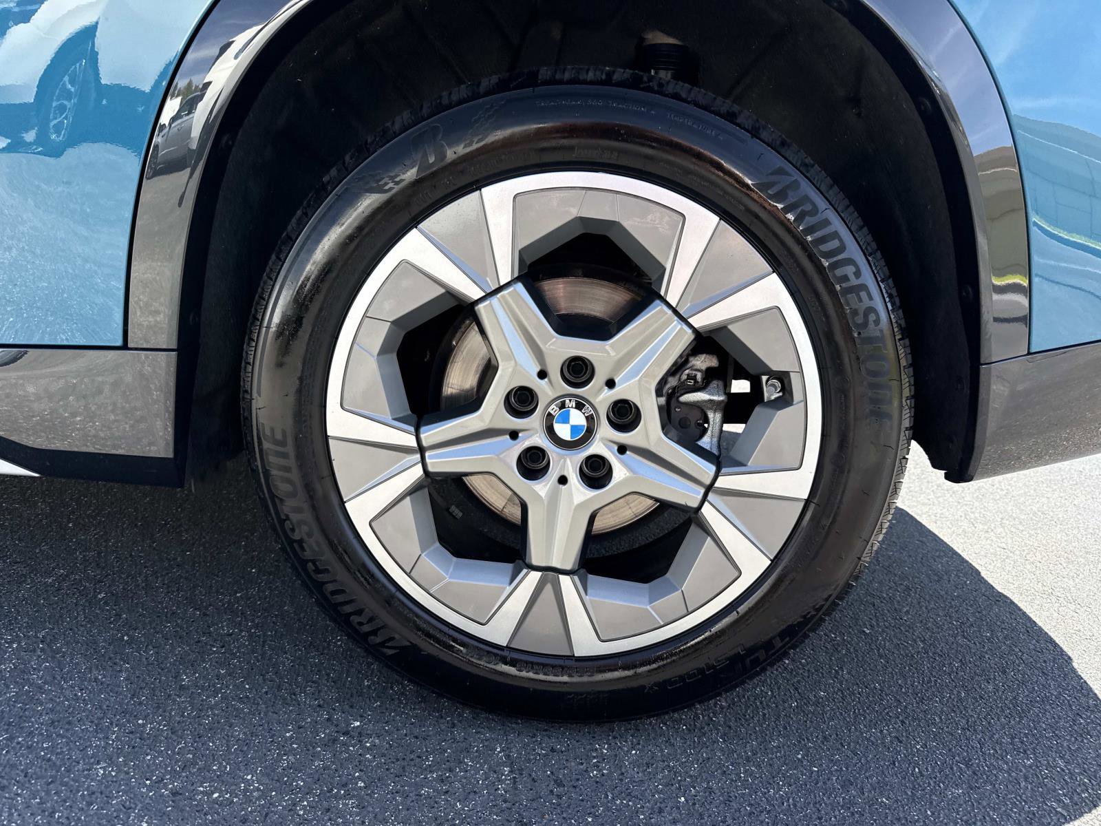 Used 2025 BMW X1 xDrive28i AWD/4WD image 10