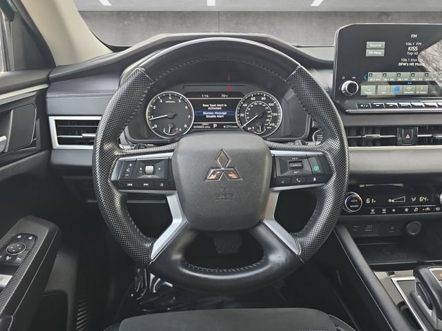 Used 2024 Mitsubishi Outlander SE image 21