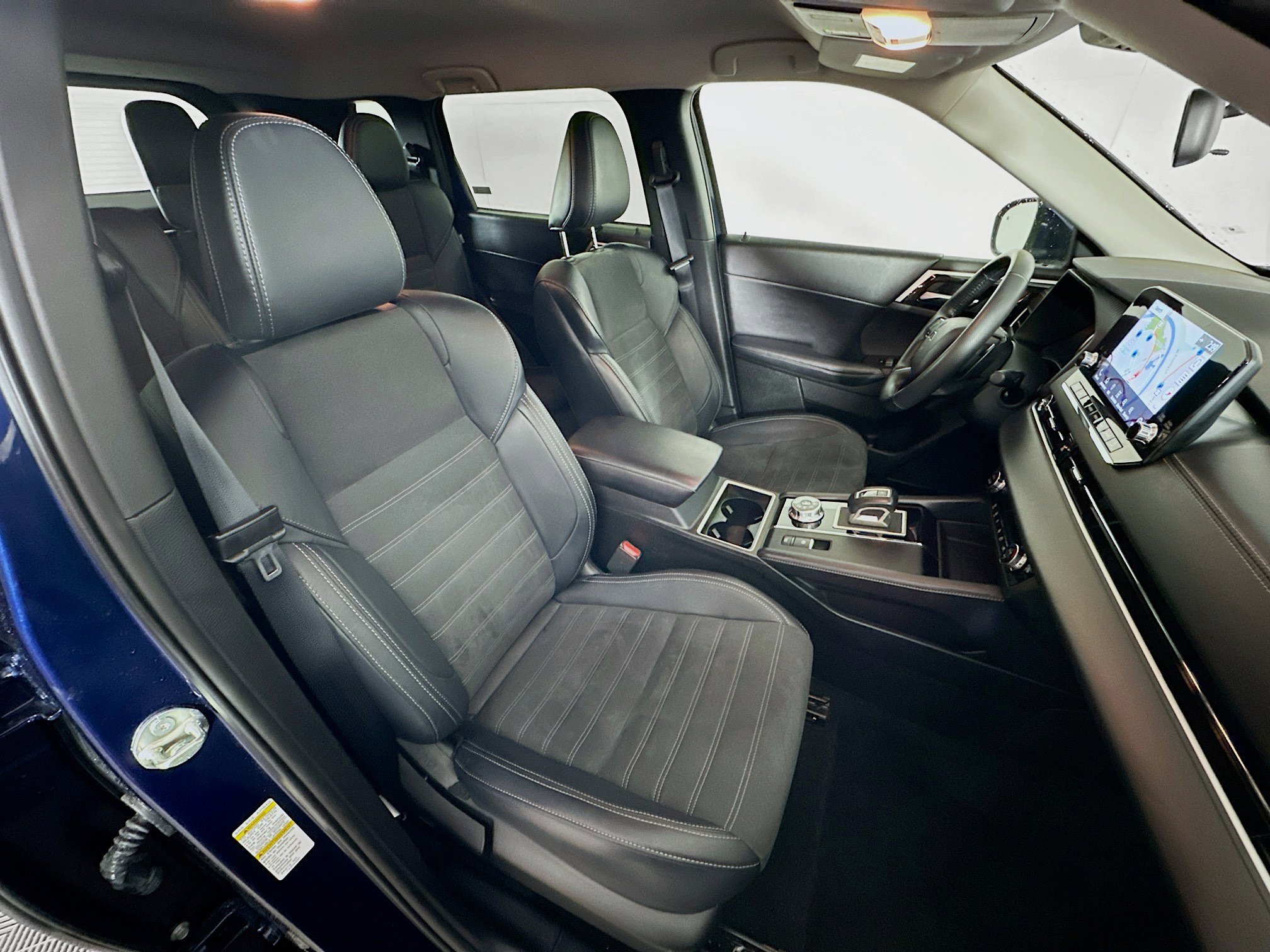 Used 2024 Mitsubishi Outlander SE image 33