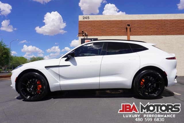 Used 2022 Aston Martin DBX image 24
