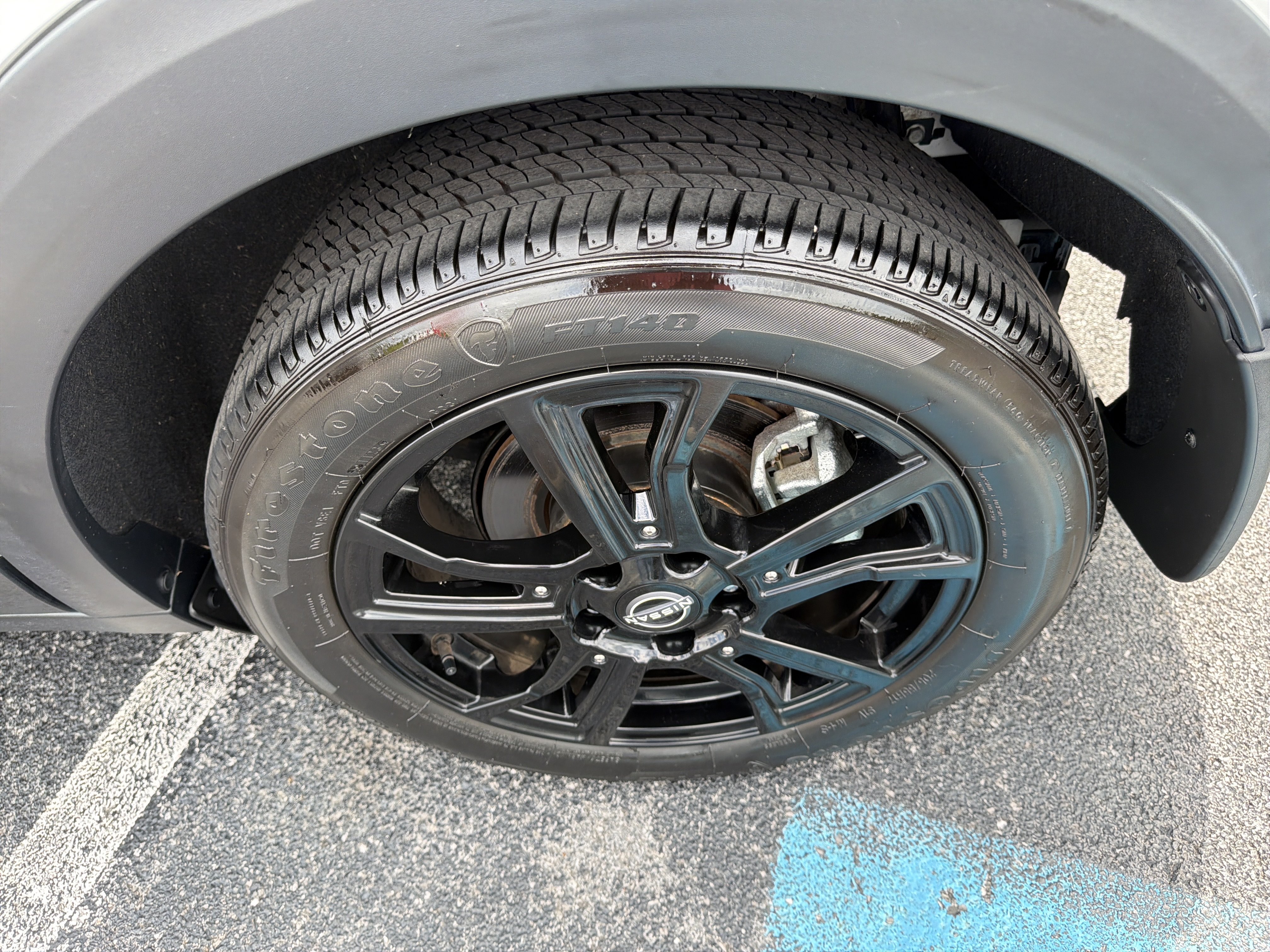 Used 2023 Nissan Kicks SR FWD image 13