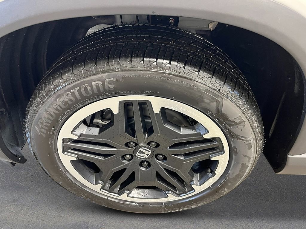 New 2026 Honda Pilot Touring image 11