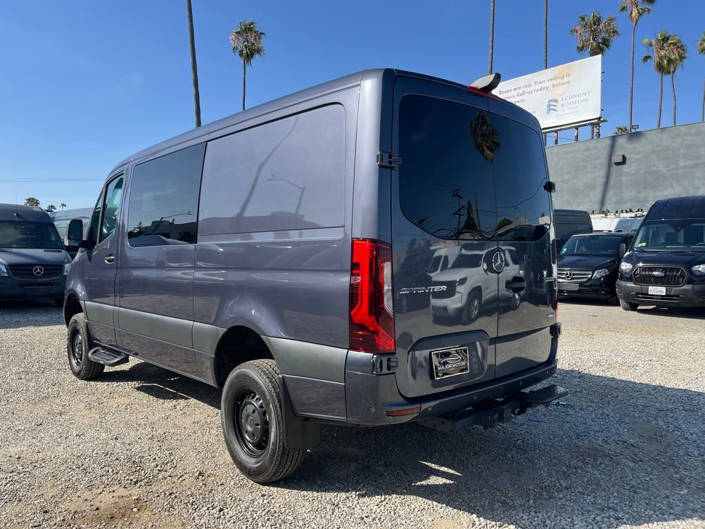 Used 2024 Mercedes-Benz Sprinter 2500 image 11