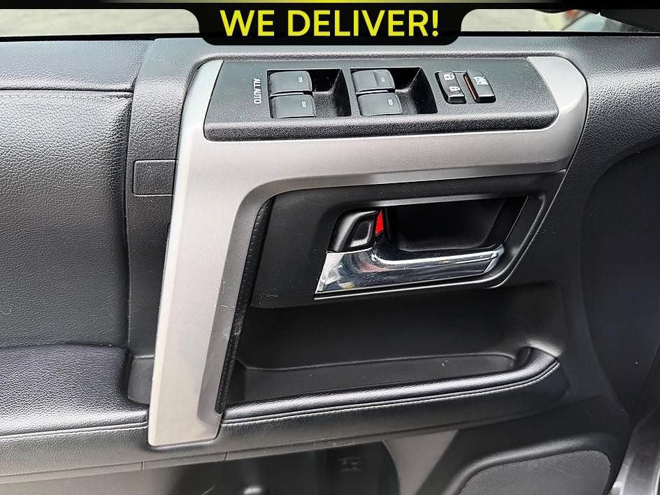 Used 2021 Toyota 4Runner SR5 AWD/4WD image 10