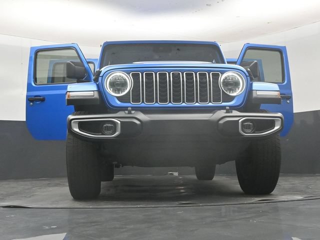 Used 2024 Jeep Wrangler Unlimited Sahara w/ Technology Group AWD/4WD image 61