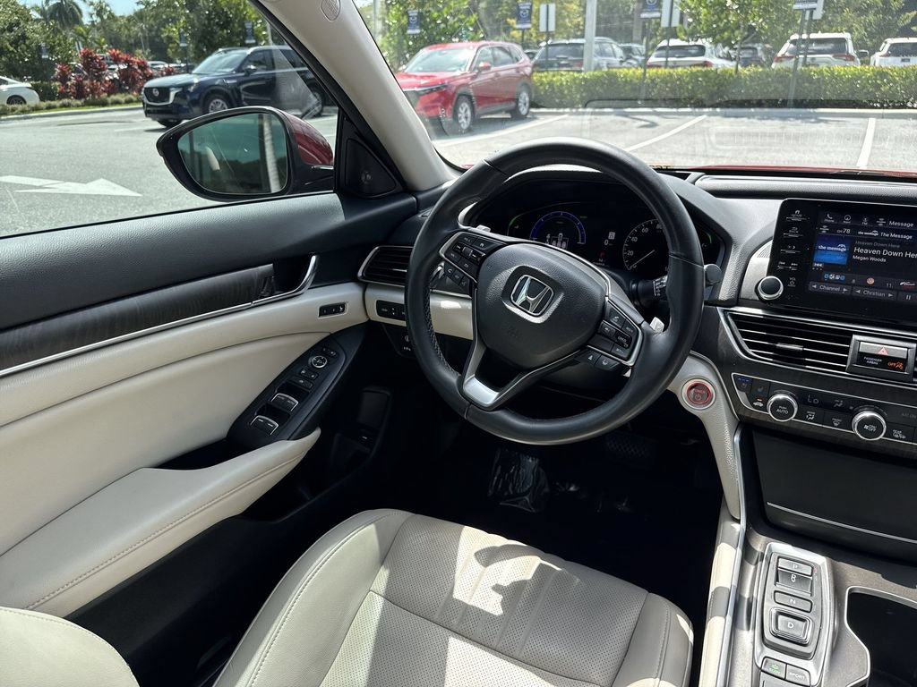 Used 2022 Honda Accord Touring image 21