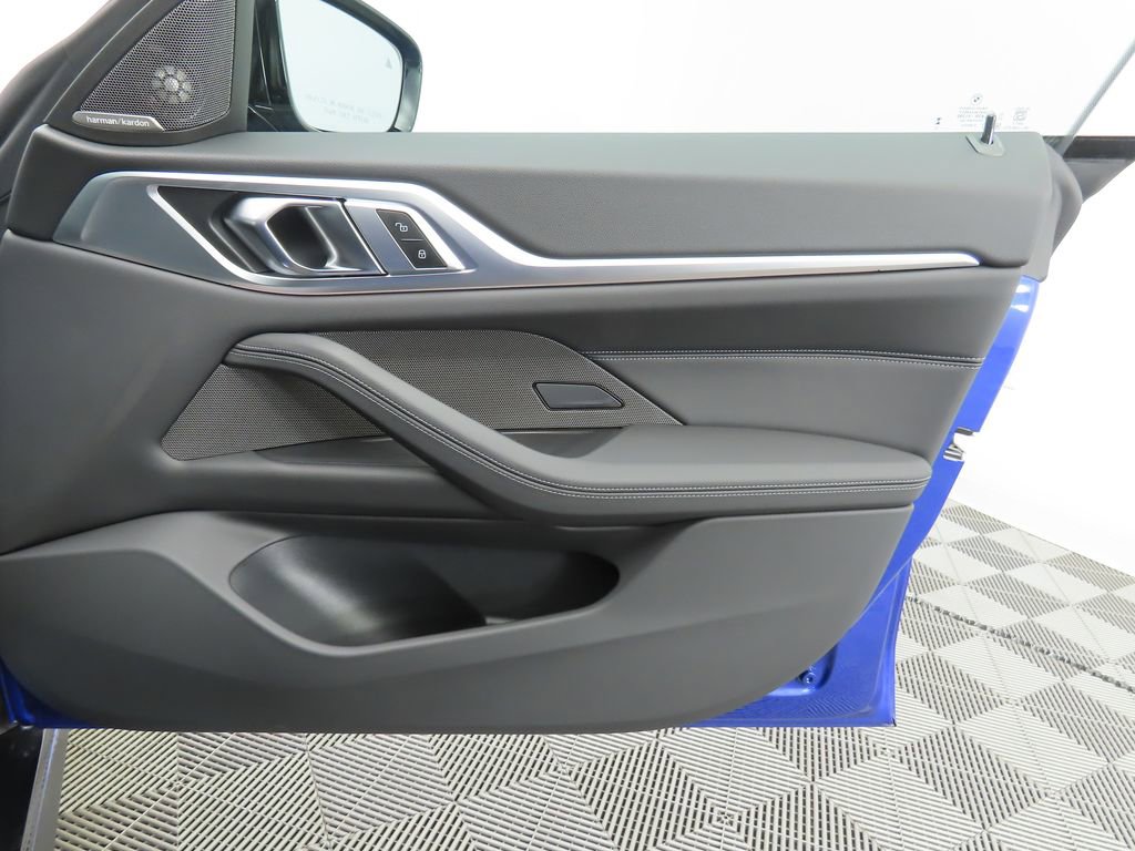 Certified 2025 BMW 430i xDrive w/ M Sport Package image 25