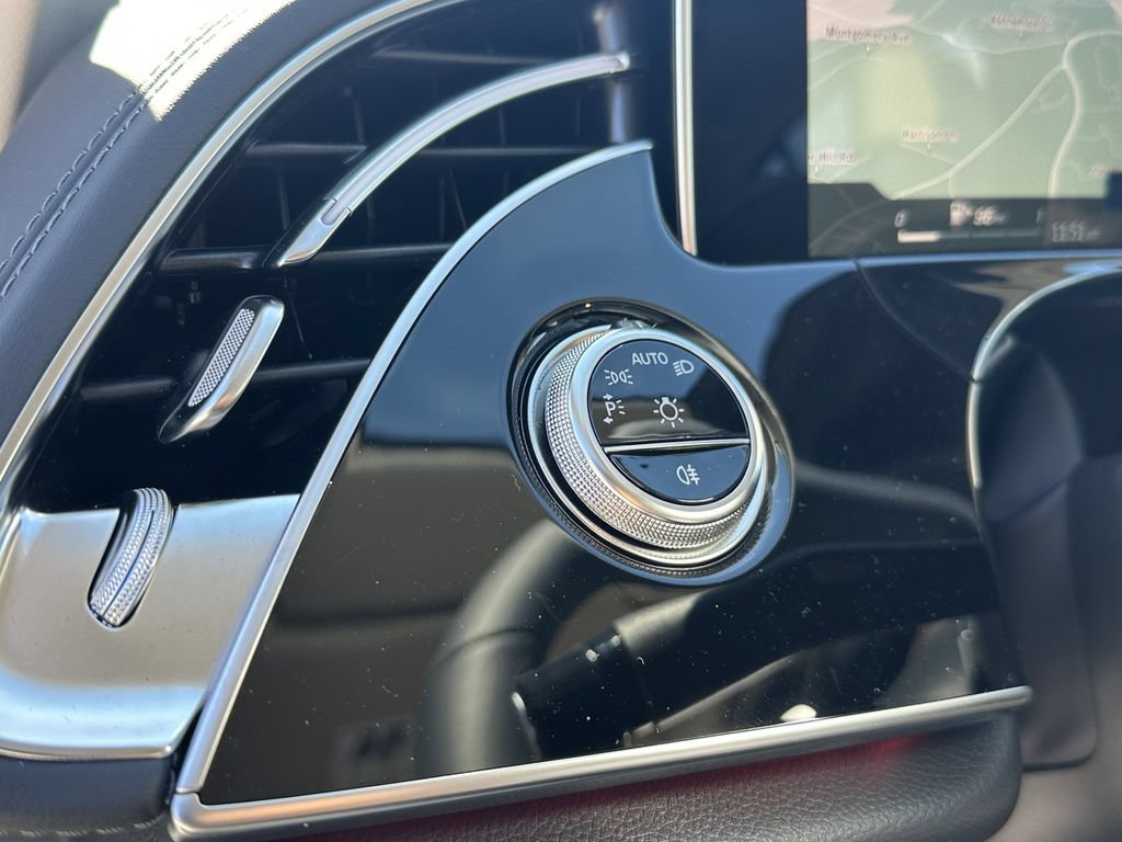 New 2026 Mercedes-Benz E 450 4MATIC Sedan image 36
