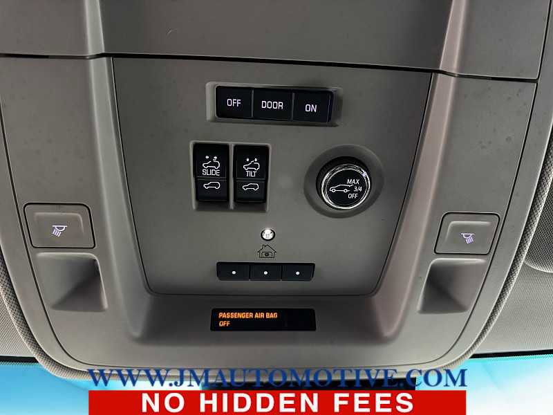 Used 2020 Chevrolet Suburban Premier image 38