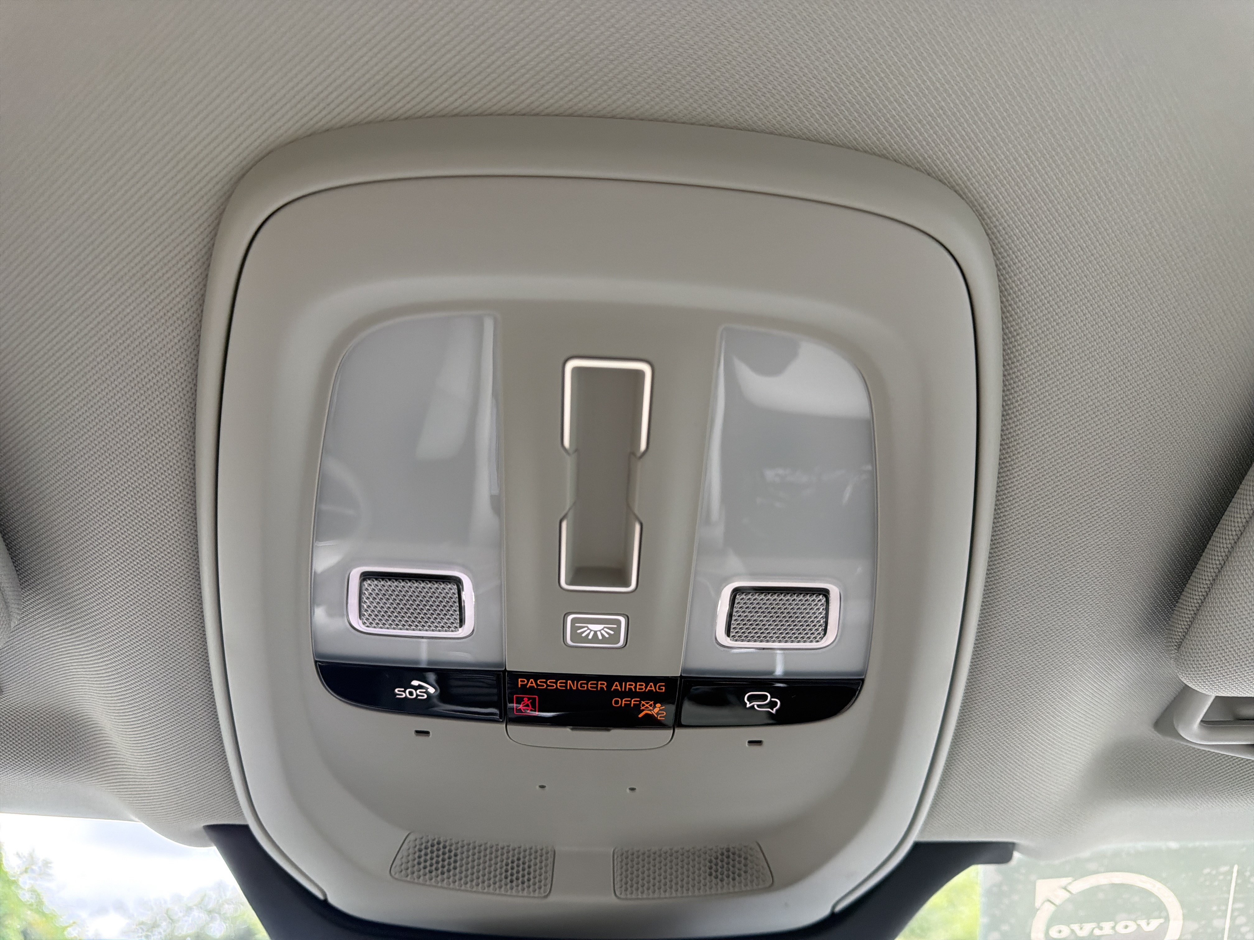 Certified 2025 Volvo XC90 B5 Plus w/ Protection Package Premier AWD/4WD image 29