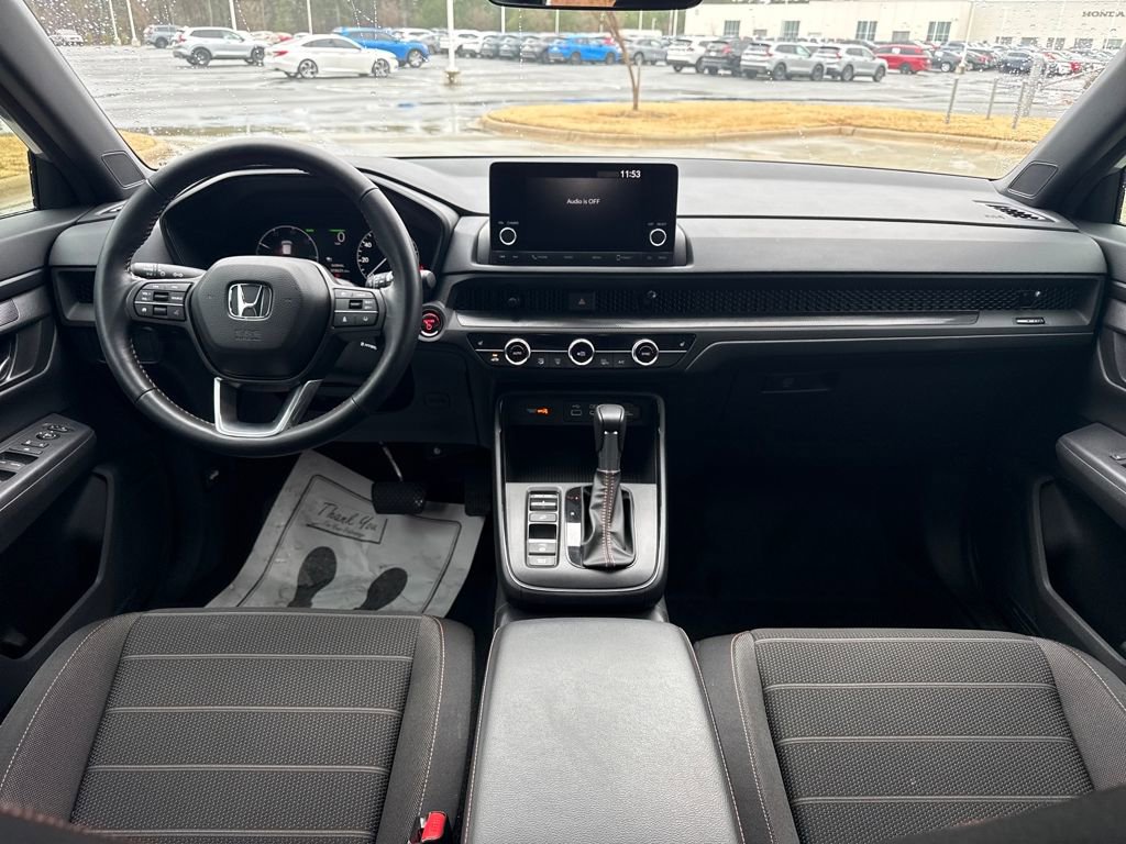 Used 2025 Honda CR-V Sport image 29