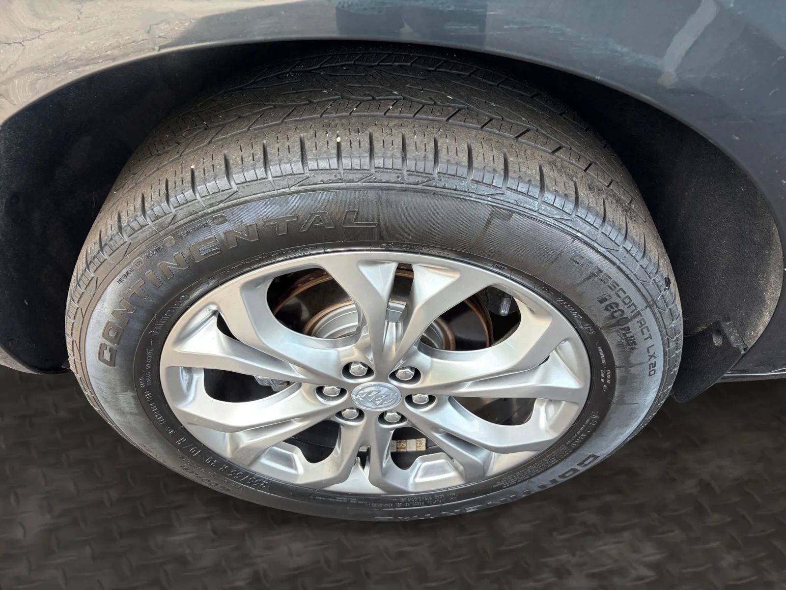 Used 2019 Buick Enclave Avenir w/ Avenir Technology Package AWD/4WD image 43