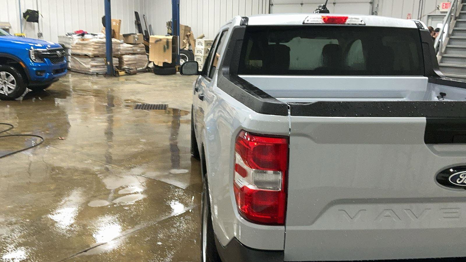 New 2025 Ford Maverick XL image 8