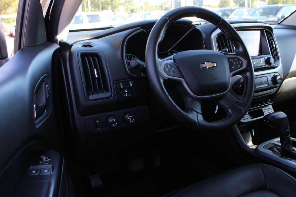 Certified 2018 Chevrolet Colorado ZR2 w/ LPO, Premium Interior Package AWD/4WD image 14