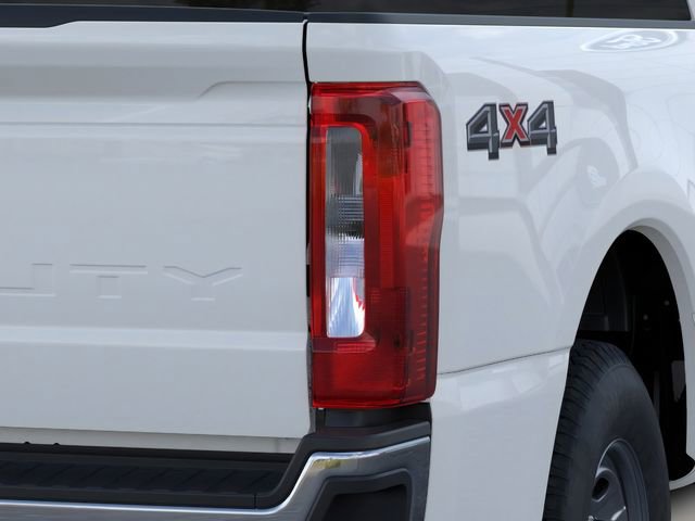 New 2026 Ford F250 4x4 Crew Cab Super Duty image 21