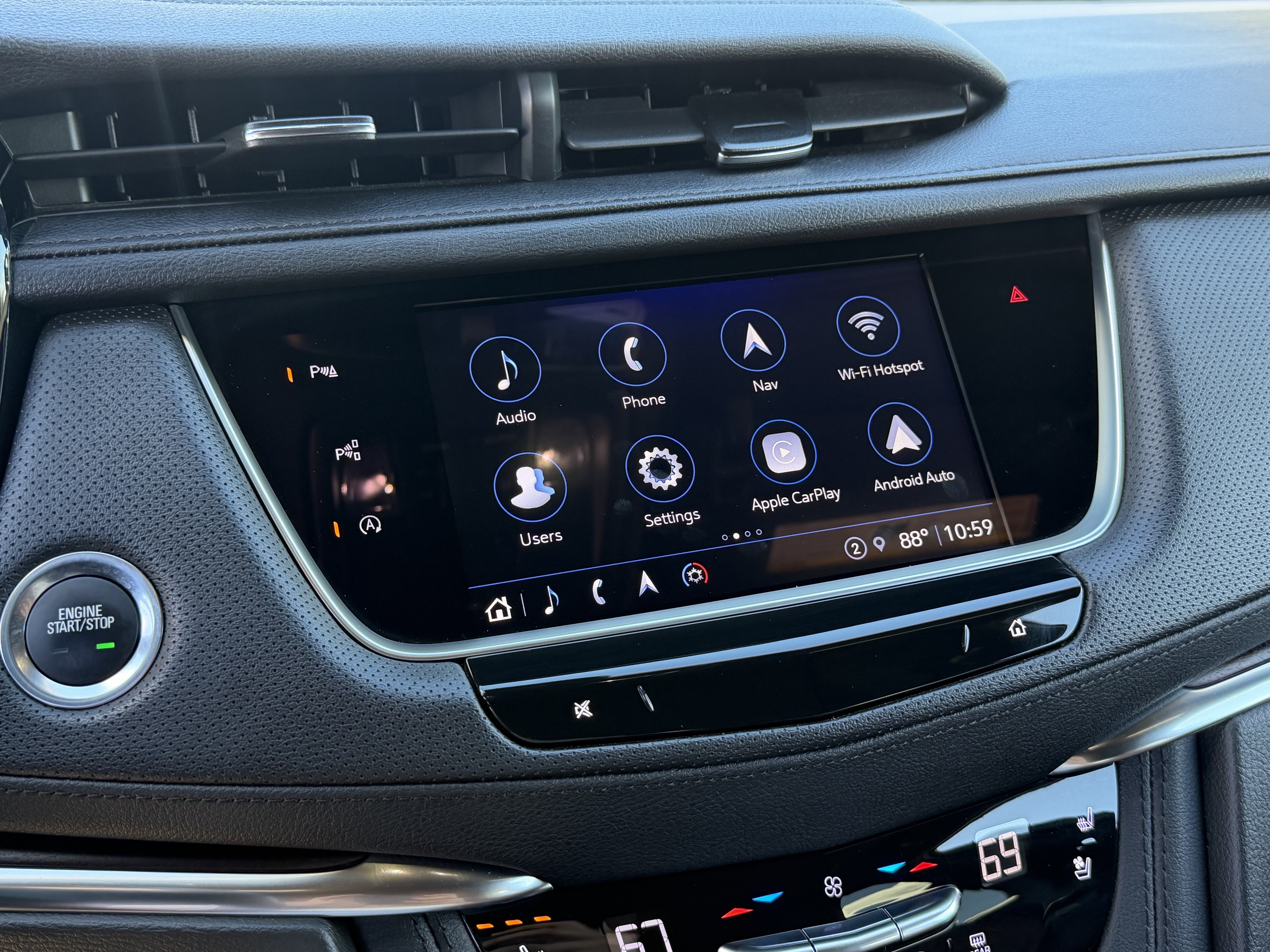 Certified 2023 Cadillac XT5 Premium Luxury w/ Technology Package AWD/4WD image 31