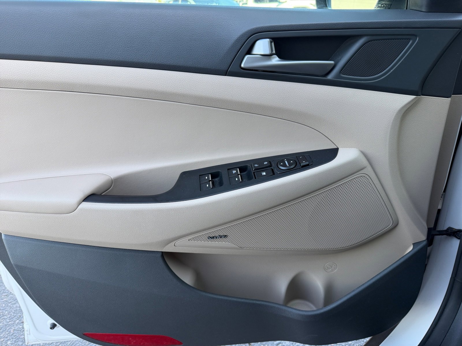 Used 2017 Hyundai Tucson Limited FWD image 13