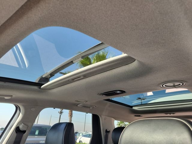 Used 2022 Hyundai Palisade Limited w/ Winter Package image 20