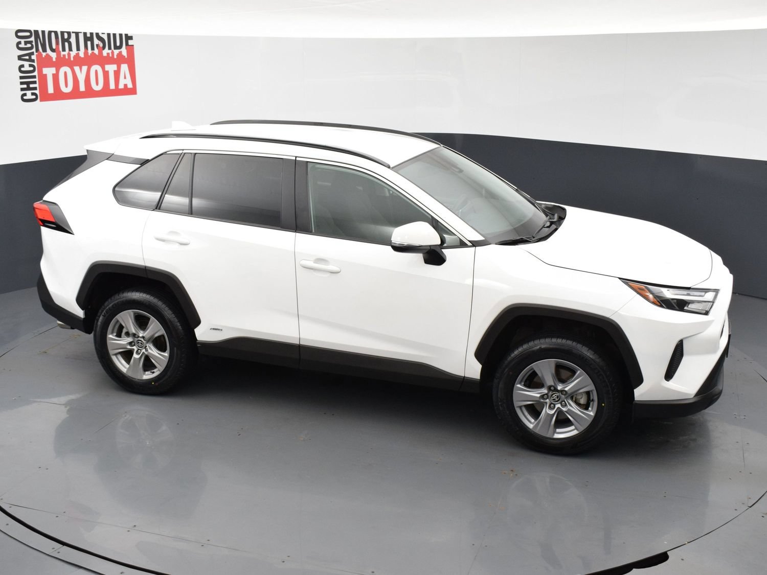 Used 2025 Toyota RAV4 XLE AWD/4WD image 20