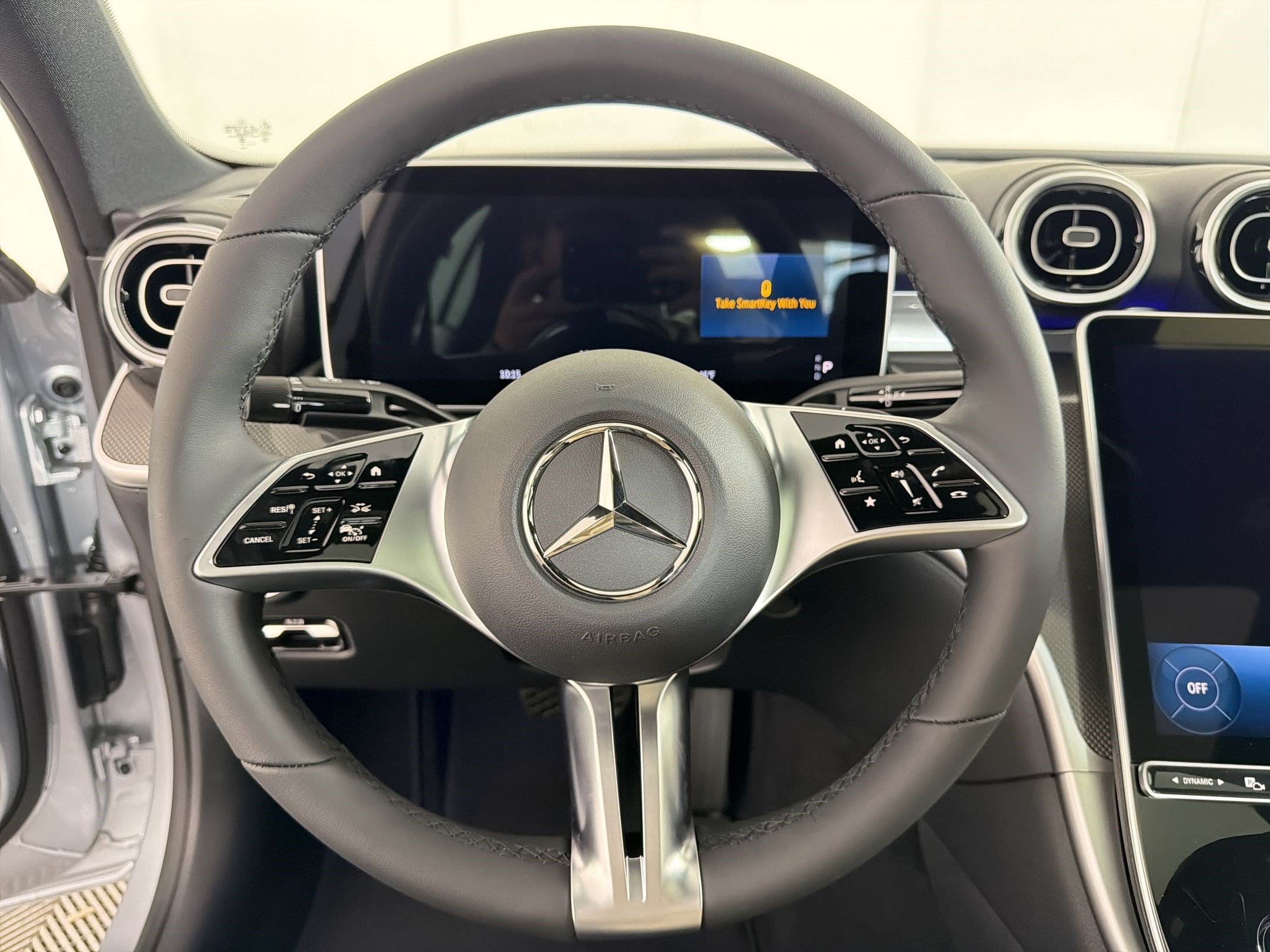 Used 2026 Mercedes-Benz C 300 4MATIC Sedan image 18