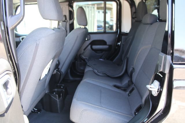 Used 2025 Jeep Gladiator Sport AWD/4WD image 33