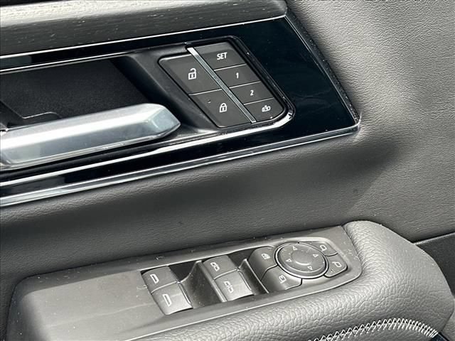 New 2026 GMC Yukon XL Denali w/ Denali Reserve Package AWD/4WD image 29