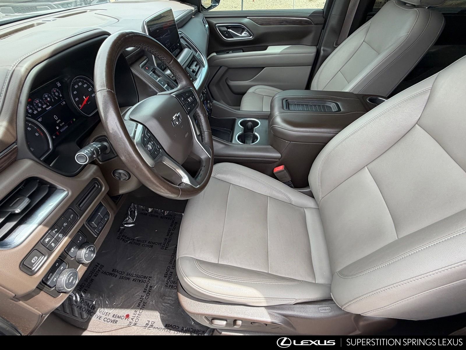 Used 2021 Chevrolet Tahoe Z71 w/ Z71 Off-Road Package image 16
