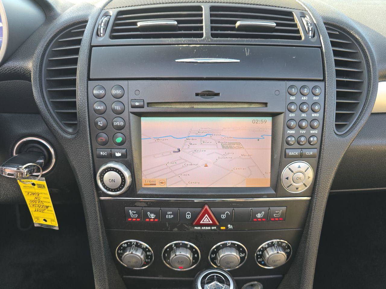 Used 2011 Mercedes-Benz SLK 300 image 9