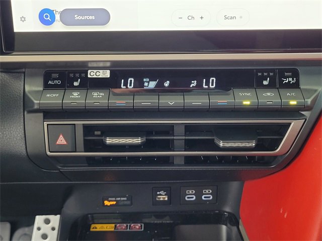 Used 2025 Toyota Camry XSE image 21