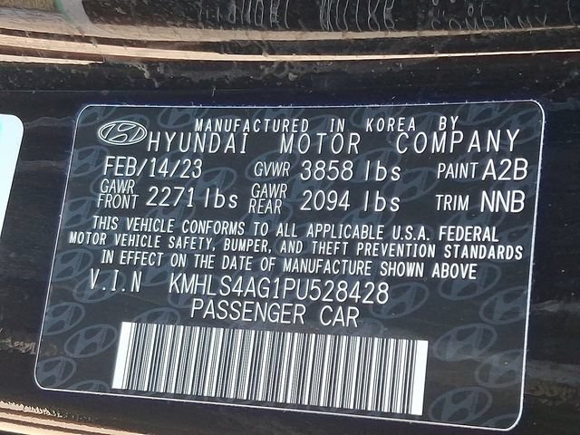Used 2023 Hyundai Elantra SEL w/ Convenience Package FWD image 26