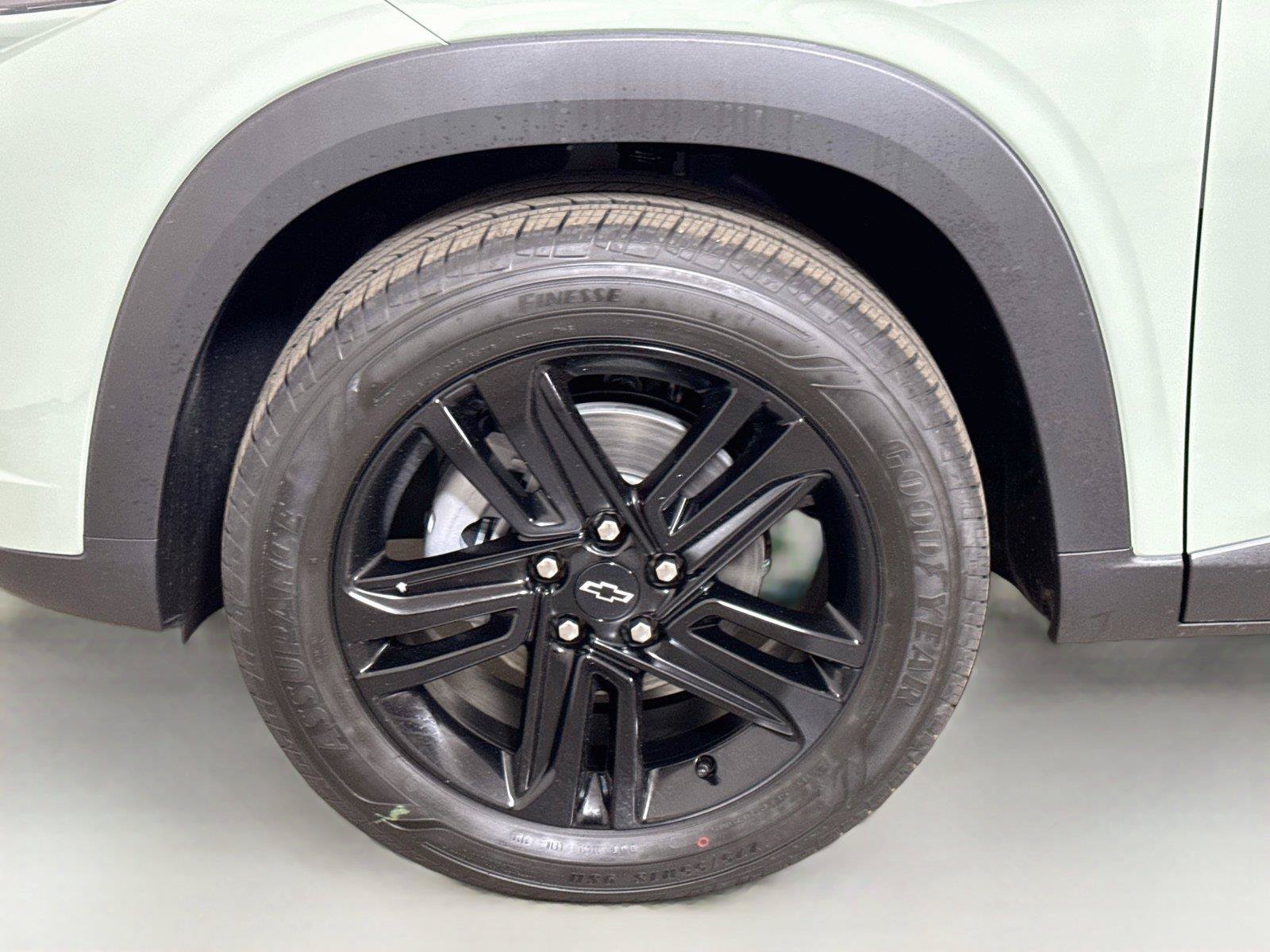 New 2026 Chevrolet Trax ACTIV w/ Driver Confidence Package FWD image 18