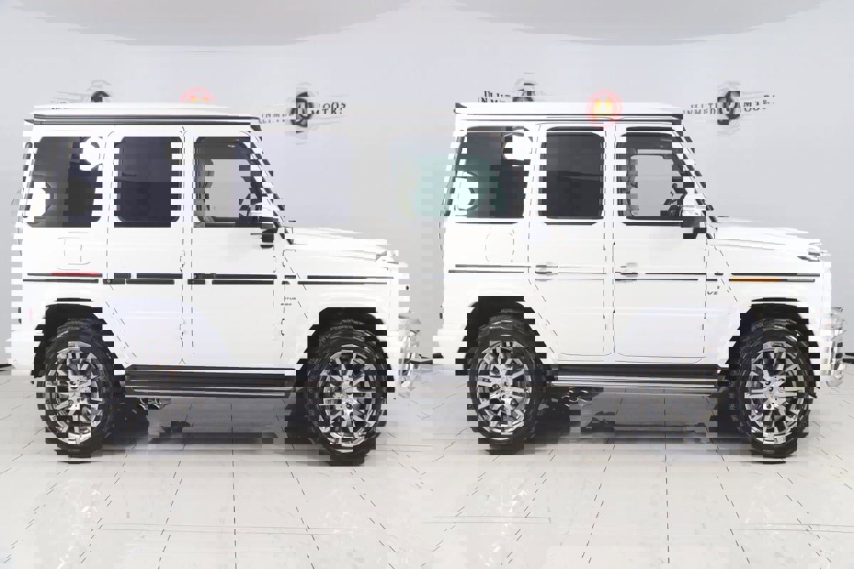 Used 2023 Mercedes-Benz G 63 AMG 4MATIC image 2