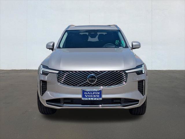 New 2026 Volvo XC90 T8 Ultra w/ Protection Package AWD/4WD image 4