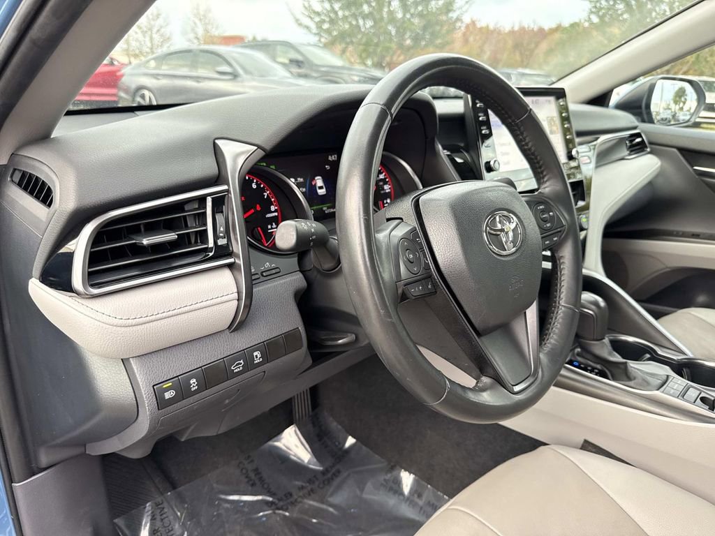 Used 2024 Toyota Camry XSE image 23