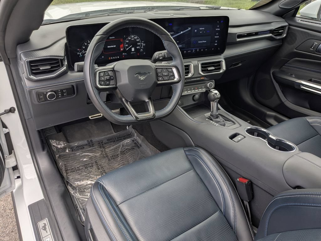 Used 2025 Ford Mustang GT Premium RWD image 20