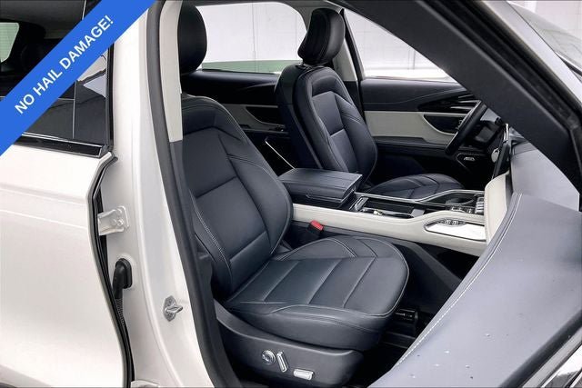 Used 2025 Lincoln Nautilus Premier w/ Equipment Group 102A AWD/4WD image 7