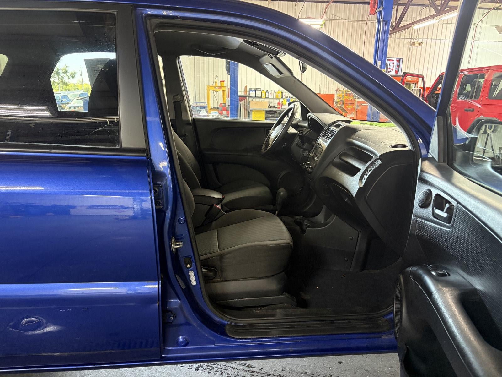 Used 2009 Kia Sportage LX FWD image 22
